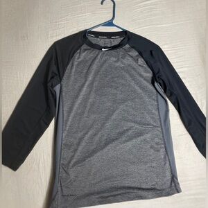 Nike shirt youth